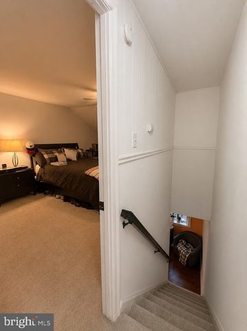 22 BALLIGOMINGO RD, Conshohocken, PA 19428
