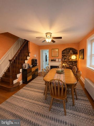 22 BALLIGOMINGO RD, Conshohocken, PA 19428
