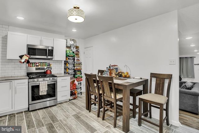 1900 W BRISTOL ST, Philadelphia, PA 19140