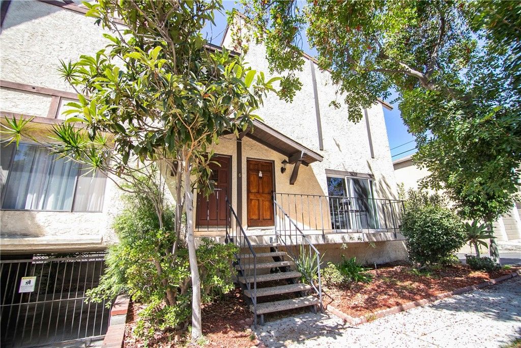 Image 39 of property listing at 639 E Olive 5, Burbank, CA 91501