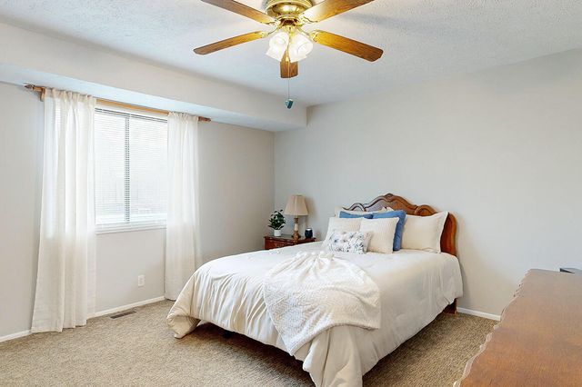 7901 LAUREL Court, La Vista, NE 68128