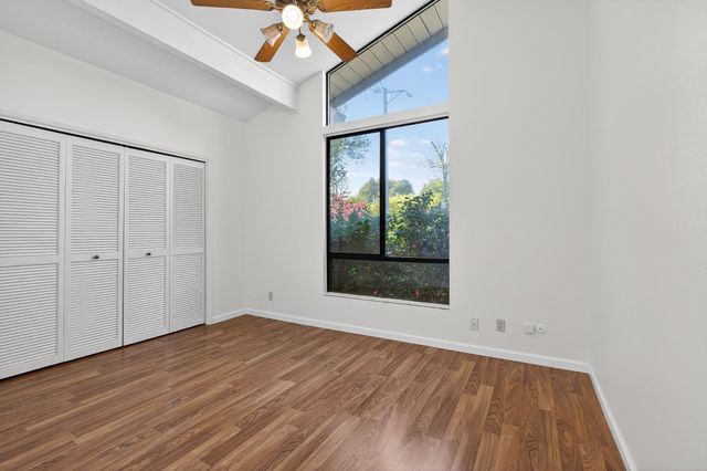 6836 Cumberland Pl, Stockton, CA 95219