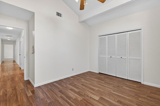 6836 Cumberland Pl, Stockton, CA 95219