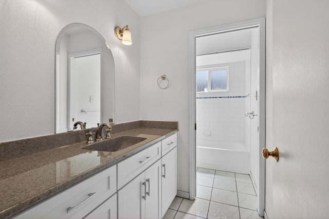 6836 Cumberland Pl, Stockton, CA 95219