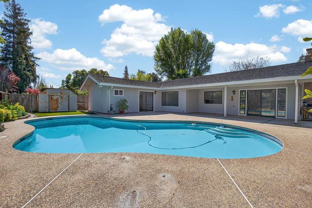 6836 Cumberland Pl, Stockton, CA 95219