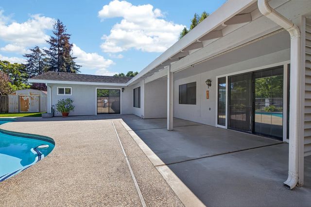 6836 Cumberland Pl, Stockton, CA 95219