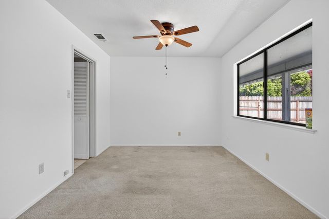 6836 Cumberland Pl, Stockton, CA 95219