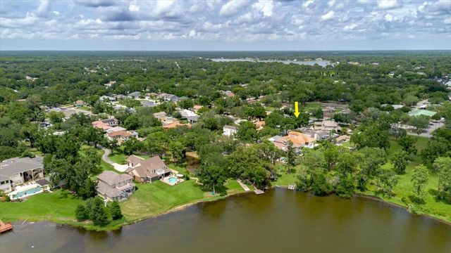 13510 WESTSHIRE DRIVE, Tampa, FL 33618
