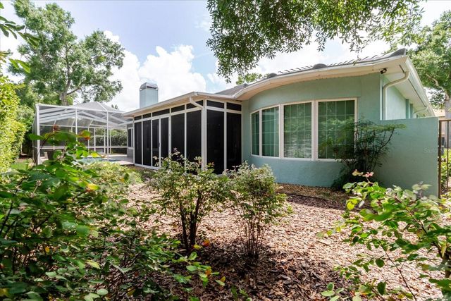 13510 WESTSHIRE DRIVE, Tampa, FL 33618