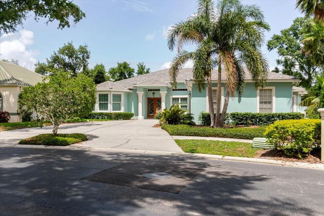 13510 WESTSHIRE DRIVE, Tampa, FL 33618
