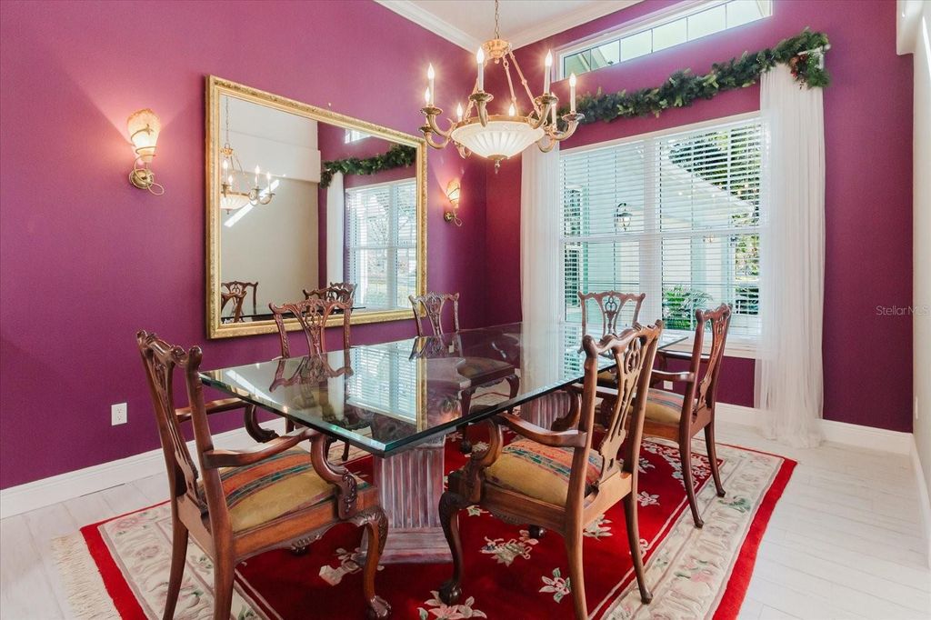 Image 12 of property listing at 13510 WESTSHIRE DRIVE, Tampa, FL 33618