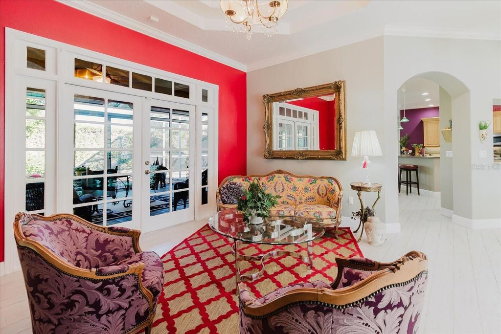 Image 17 of property listing at 13510 WESTSHIRE DRIVE, Tampa, FL 33618