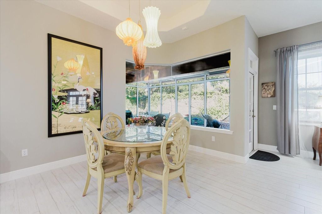 Image 19 of property listing at 13510 WESTSHIRE DRIVE, Tampa, FL 33618