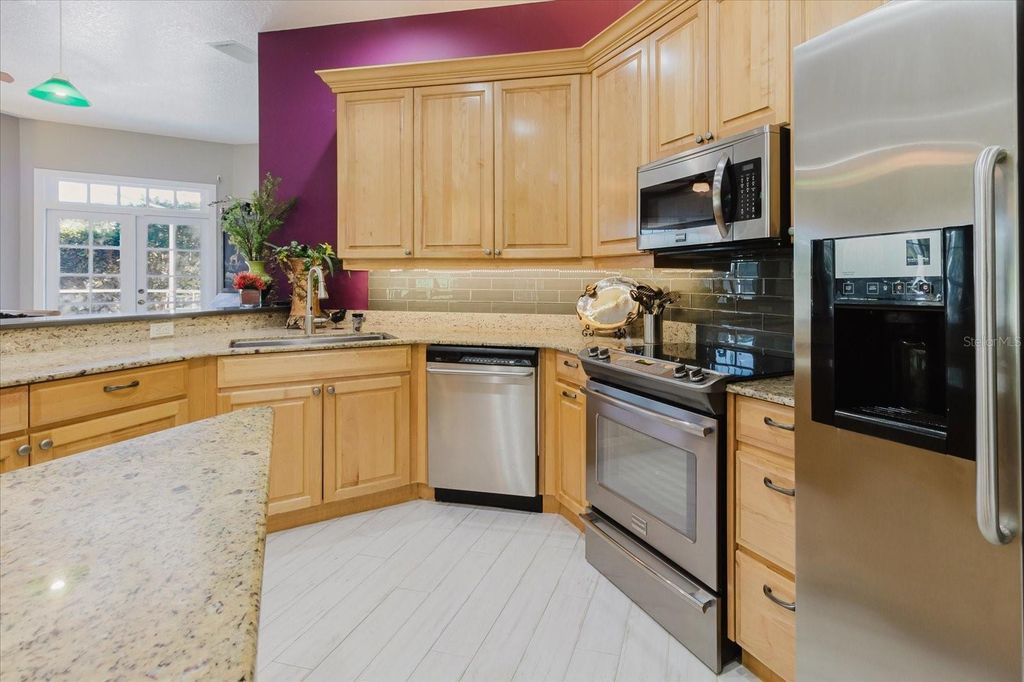 Image 27 of property listing at 13510 WESTSHIRE DRIVE, Tampa, FL 33618