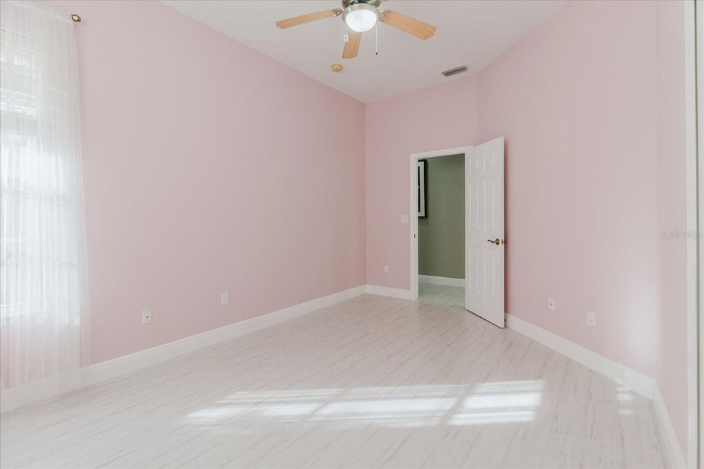 Image 67 of property listing at 13510 WESTSHIRE DRIVE, Tampa, FL 33618