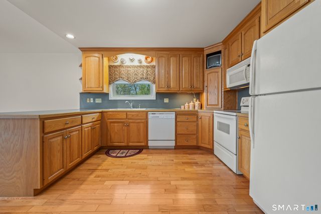 184 Midwood Avenue, Wolcott, CT 06716