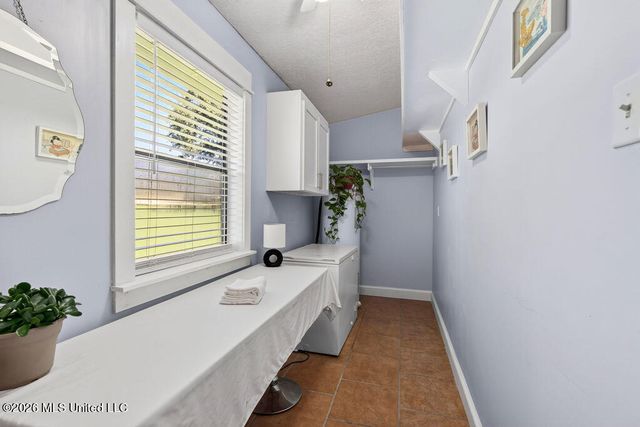 13450 E Schanbacher Road, Gulfport, MS 39503