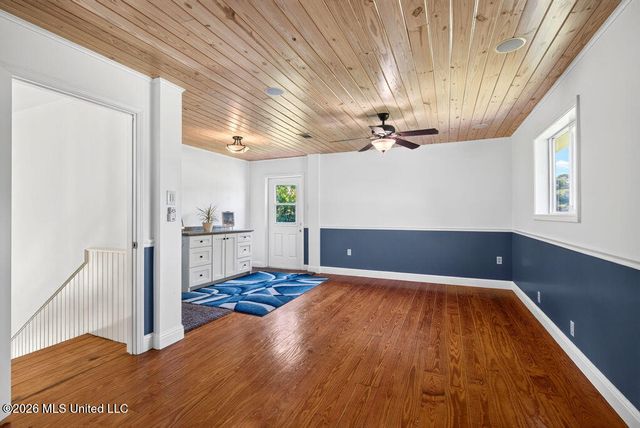 13450 E Schanbacher Road, Gulfport, MS 39503