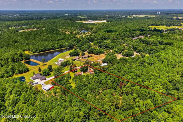 13450 E Schanbacher Road, Gulfport, MS 39503