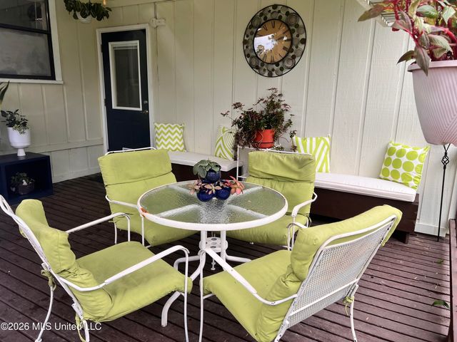 13450 E Schanbacher Road, Gulfport, MS 39503
