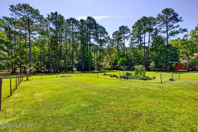 13450 E Schanbacher Road, Gulfport, MS 39503