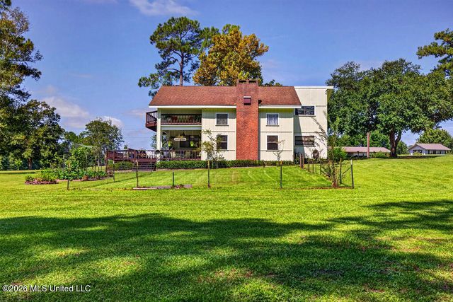 13450 E Schanbacher Road, Gulfport, MS 39503