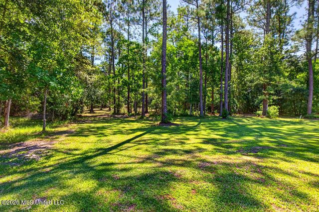 13450 E Schanbacher Road, Gulfport, MS 39503