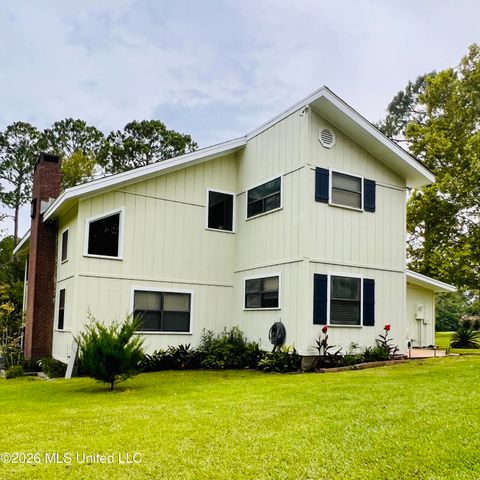 13450 E Schanbacher Road, Gulfport, MS 39503