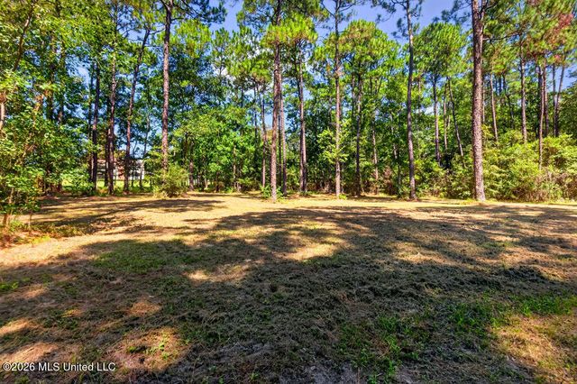 13450 E Schanbacher Road, Gulfport, MS 39503