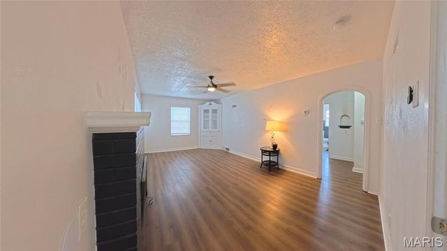 2121 W Main Street, Belleville, IL 62226