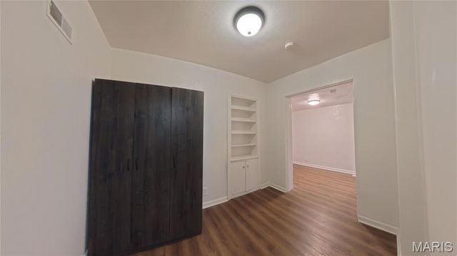 2121 W Main Street, Belleville, IL 62226