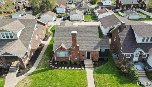2121 W Main Street, Belleville, IL 62226