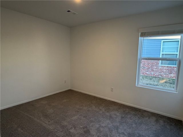 6808 SW Memphis Avenue, Bentonville, AR 72713