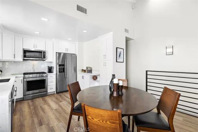 222 20th, Newport Beach, CA 92663