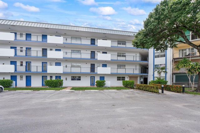 6260 S Falls Circle Drive 110, Lauderhill, FL 33319