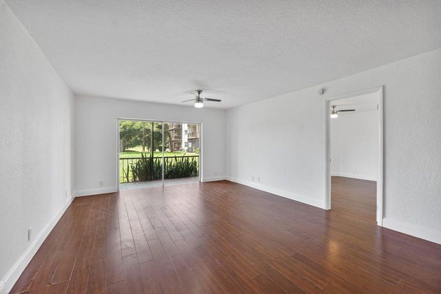 6260 S Falls Circle Drive 110, Lauderhill, FL 33319