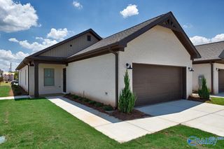 64 Mountain Vista Circle, Huntsville, AL 35811