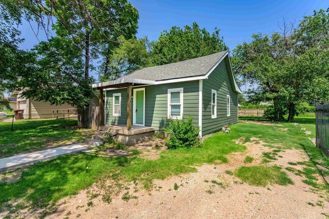 1242 N Piatt Ave, Wichita, KS 67214