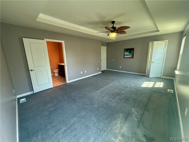 4628 Logans Lane, Hamburg, NY 14075
