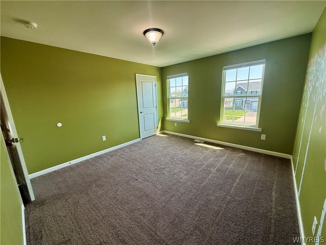 4628 Logans Lane, Hamburg, NY 14075