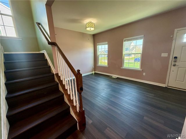 4628 Logans Lane, Hamburg, NY 14075