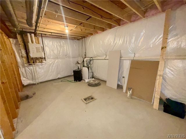 4628 Logans Lane, Hamburg, NY 14075
