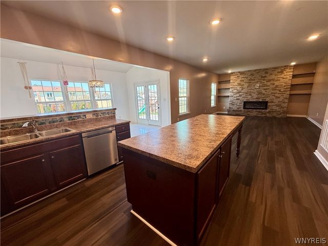 4628 Logans Lane, Hamburg, NY 14075