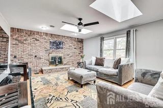 3993 Park Avenue, Edison, NJ 08820