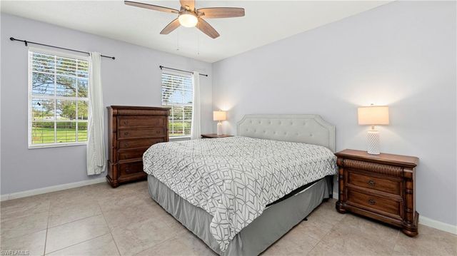 5766 Cove CIR 24, Naples, FL 34119