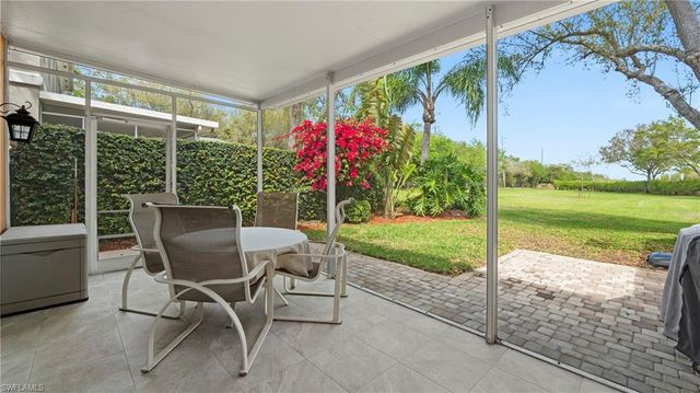 5766 Cove CIR 24, Naples, FL 34119