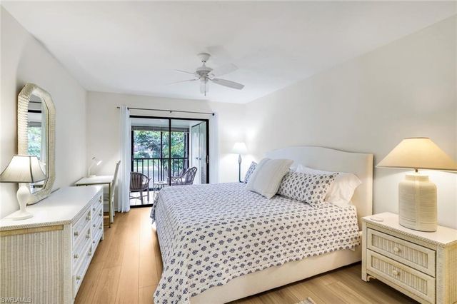 1641 Spoonbill LN 1641-B, Naples, FL 34105