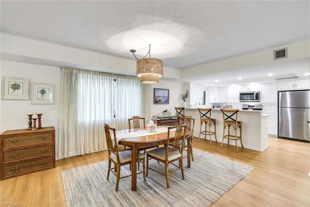 1641 Spoonbill LN 1641-B, Naples, FL 34105