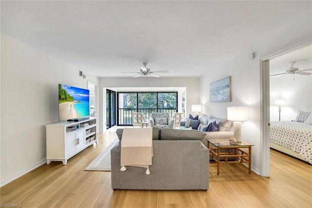 1641 Spoonbill LN 1641-B, Naples, FL 34105