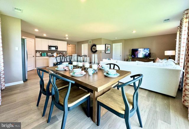1309 FAIRVIEW LN, Salisbury, MD 21801